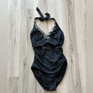 Assets by Sara Blakely Spanx Large Black One Piece Zebra Swimsuit